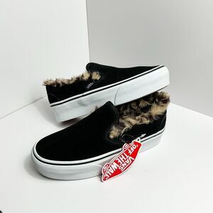 VANS Platform Classic Slip-On w/ Cheetah Print Faux Fur Lining
